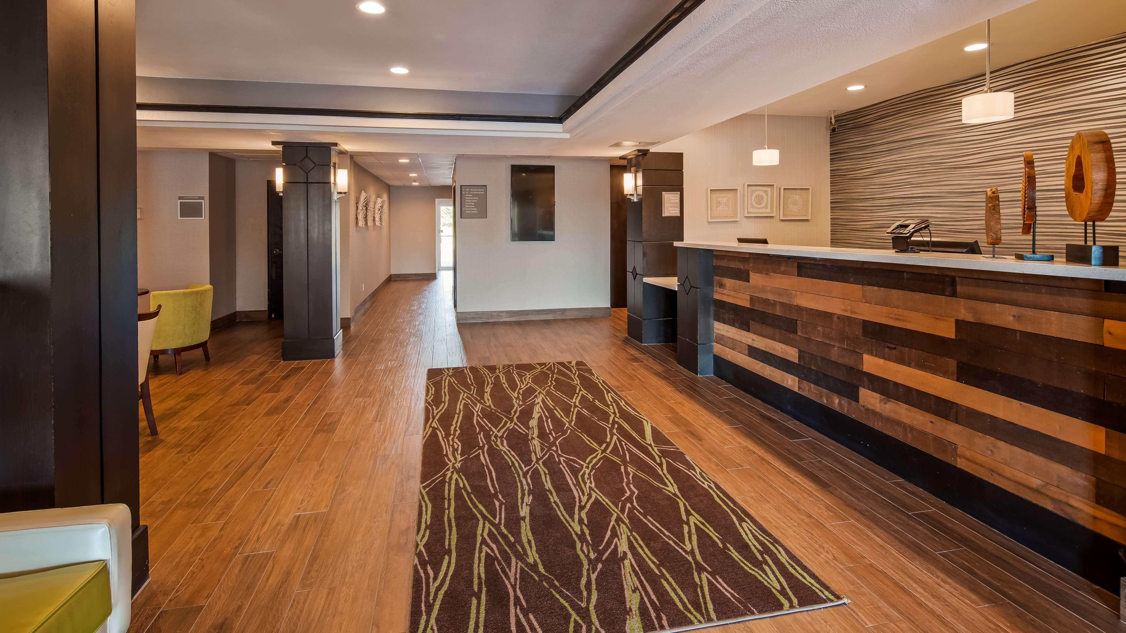 Best Western Plus Liberal Hotel & Suites מראה חיצוני תמונה