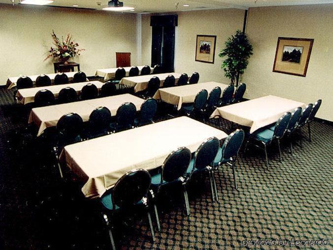 Best Western Plus Liberal Hotel & Suites מתקנים תמונה